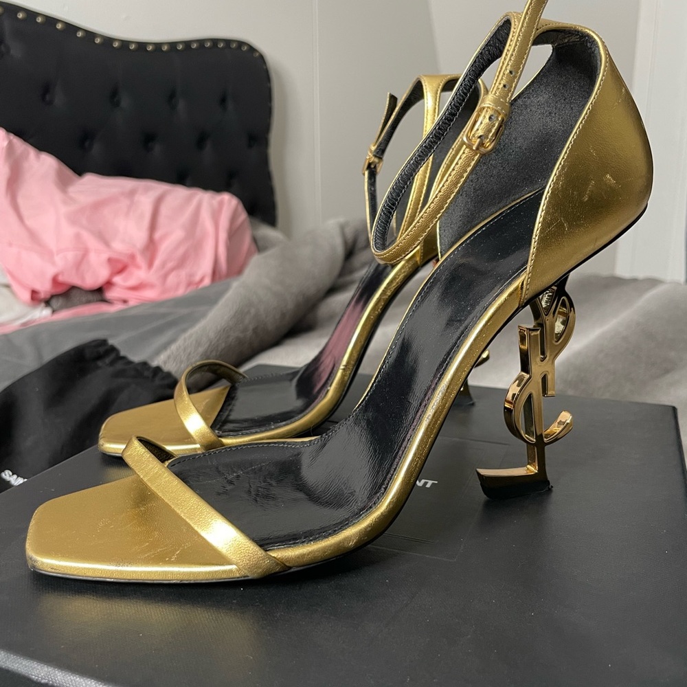 Opyum 110 ysl heels gold size 40.5
